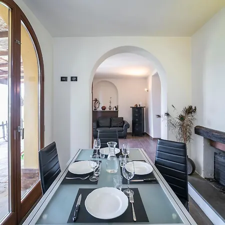 Vakantiehuis Decameron House By Interhome